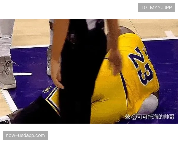 进攻犯规的判定标准:什么动作会被视为非法冲撞? 进攻犯规的判定标准:什么动作会被视为非法冲撞?